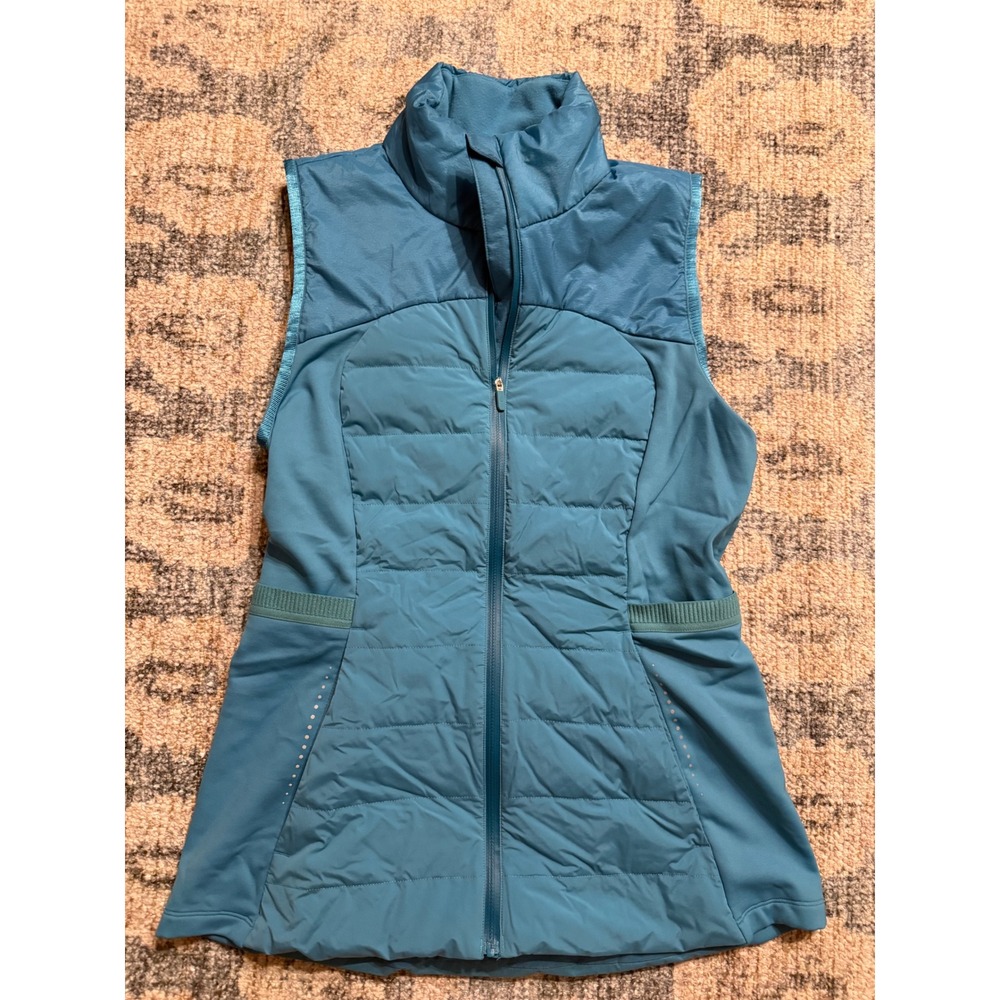 Lululemon Down For It All Vest Size 8 NWOT